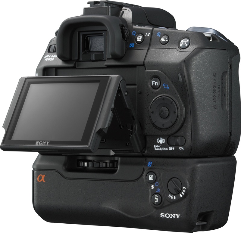 Illustration for article titled Sony A300 and A350 DSLRs Have Two-Way Tilting Live View